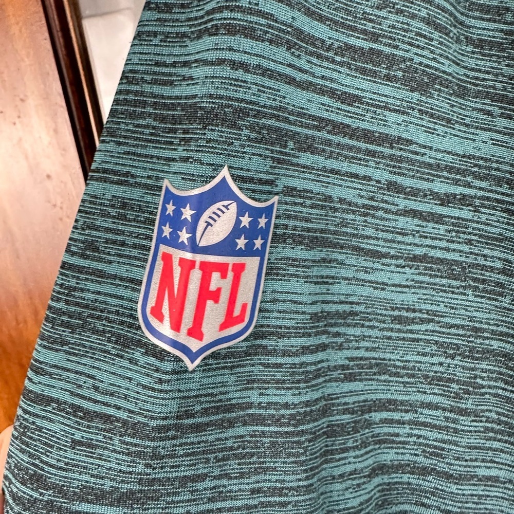 The Nike Tee Onfield Apparel Long Sleeves Philadelphia Eagles Small Mens Green - Picture 3 of 7